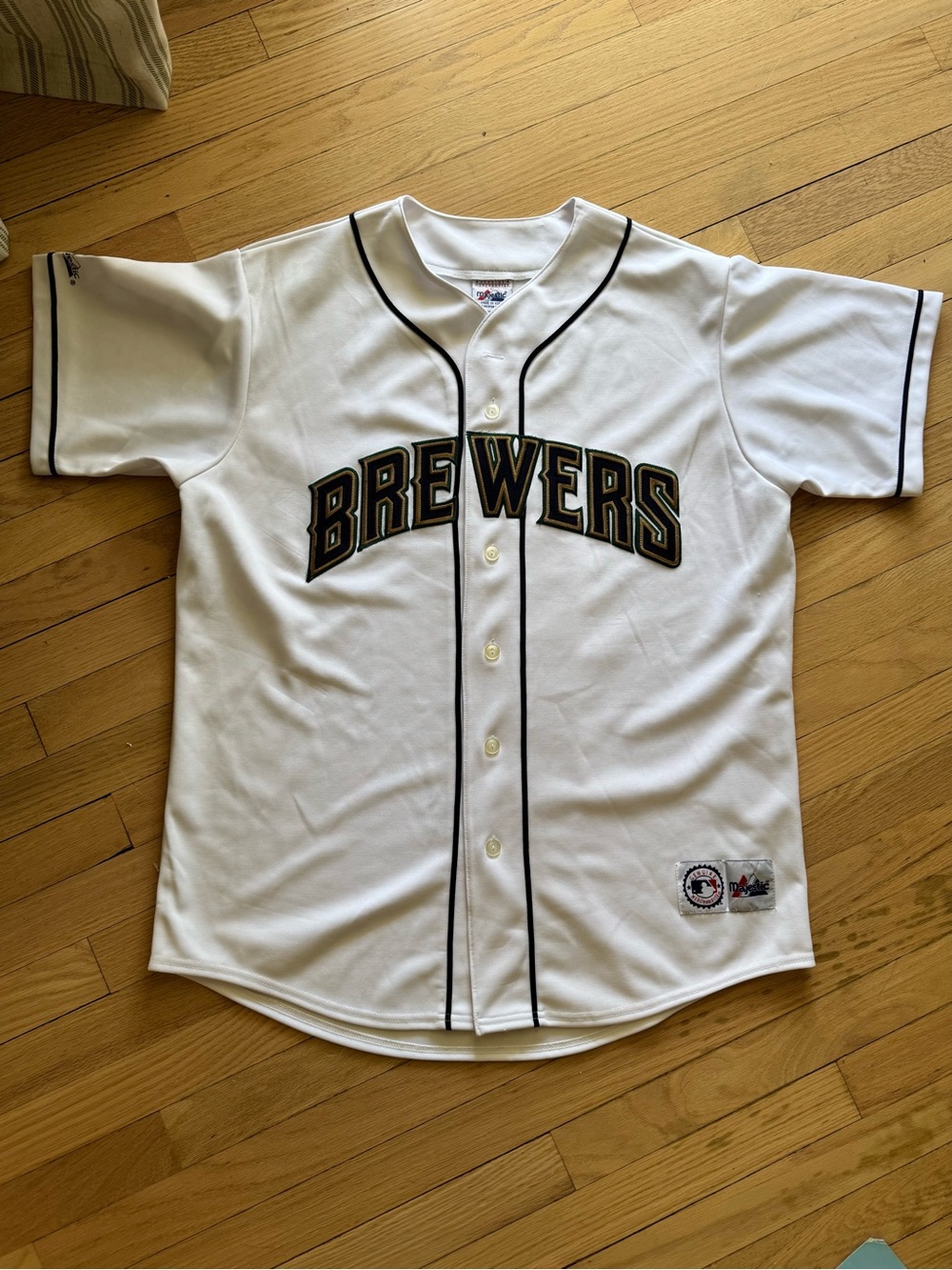 Milwaukee Brewers men’s White Button-Up Baseball Jersey